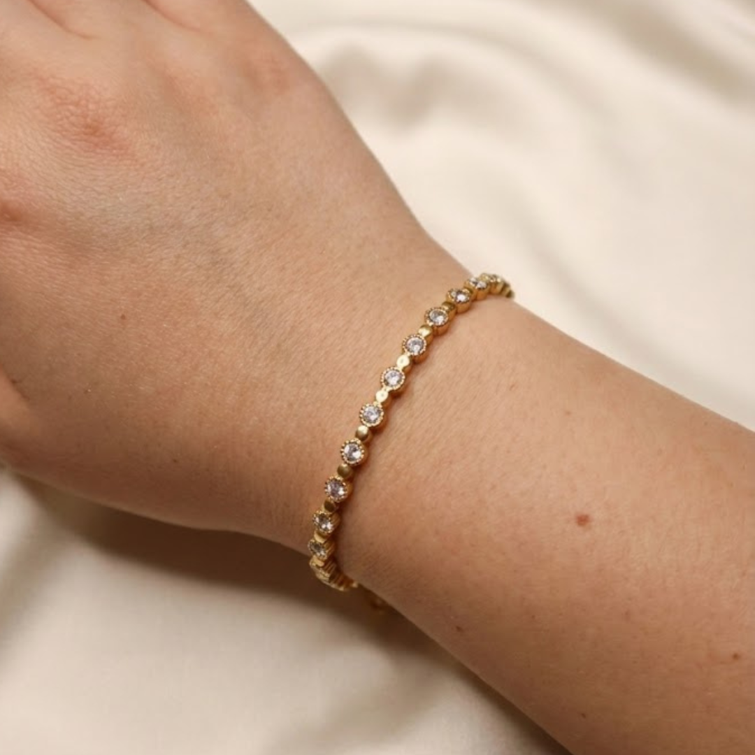 Jada Gold Bangle
